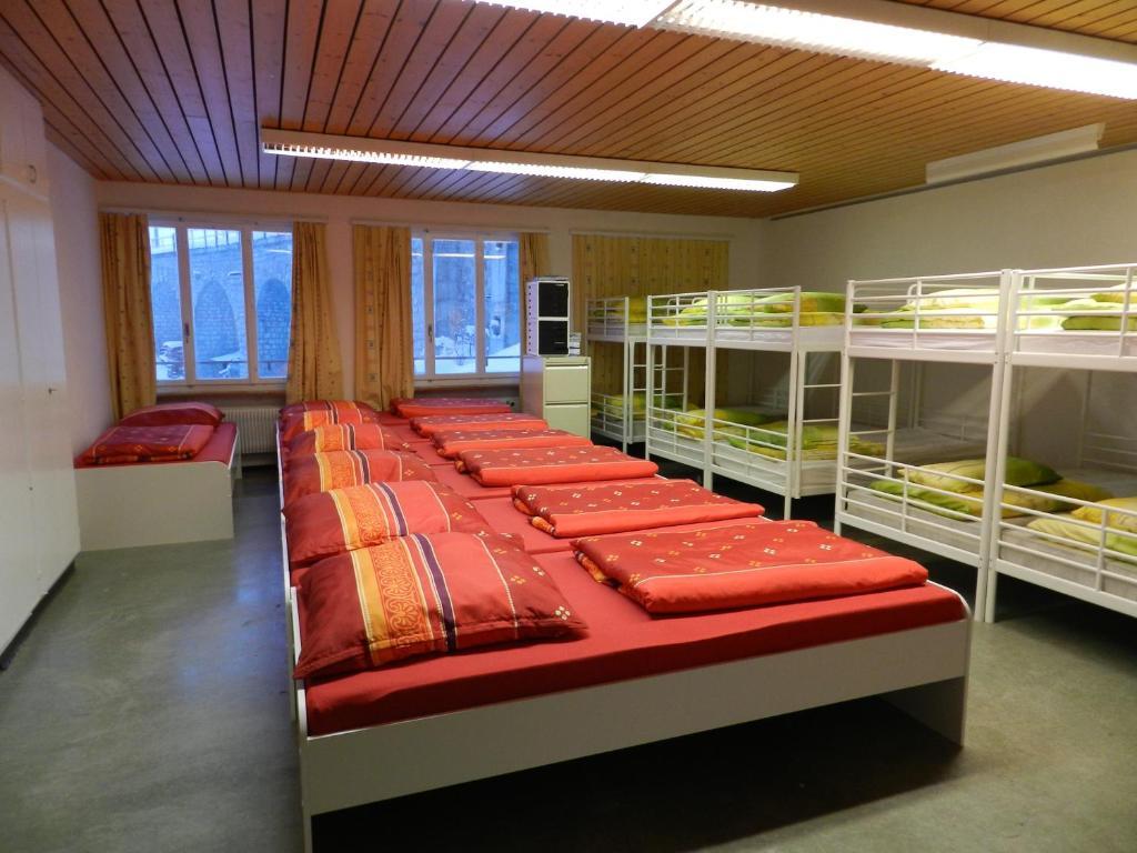 Gasthof Am Bach Bed & Breakfast Boltigen Bilik gambar