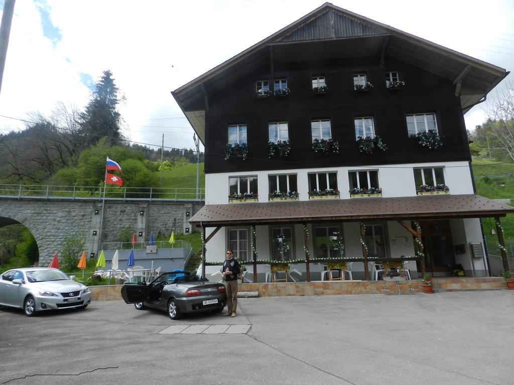 Gasthof Am Bach Bed & Breakfast Boltigen Bilik gambar